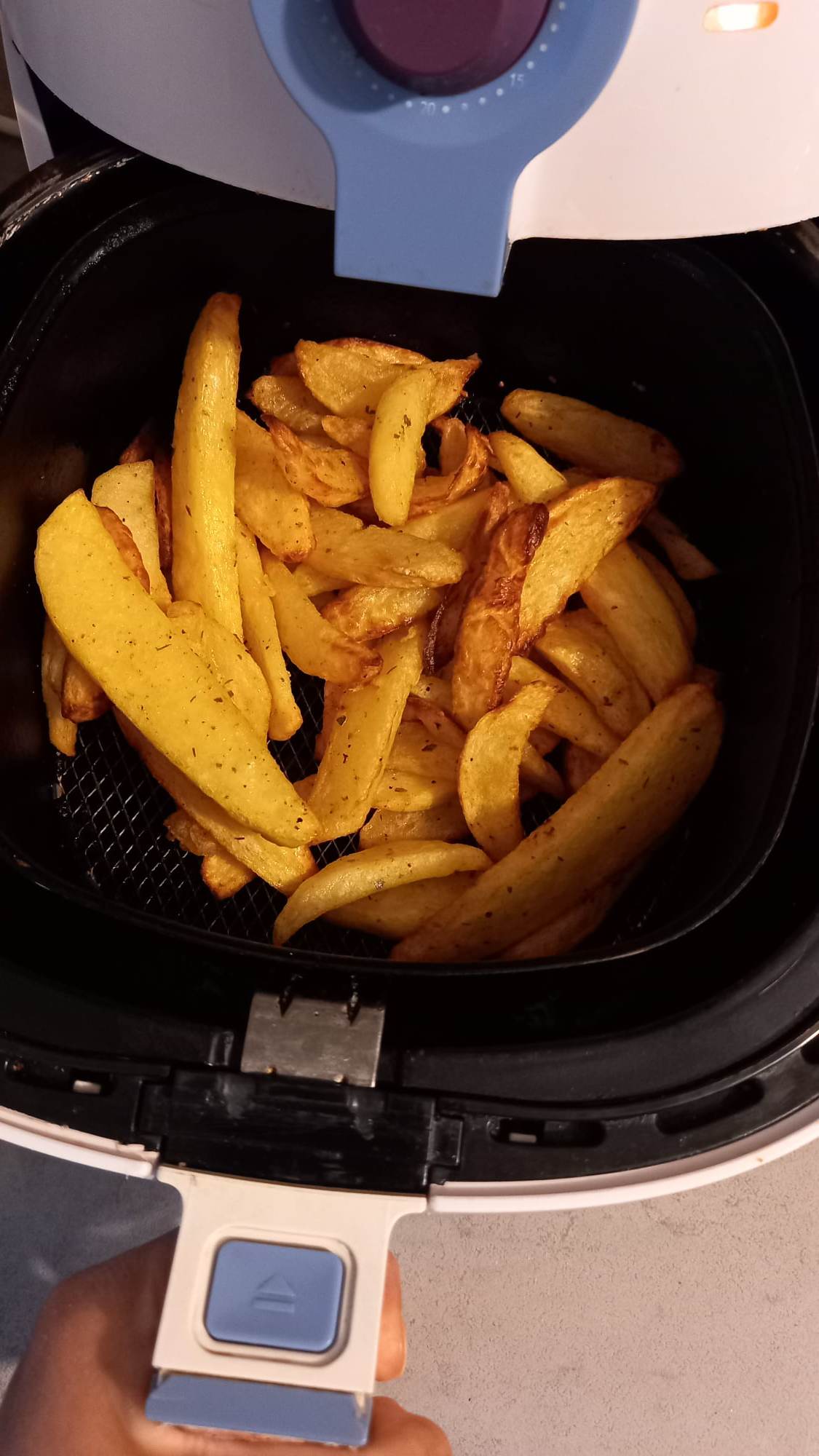 Crispy Air Fryer Potato Chips Recipe